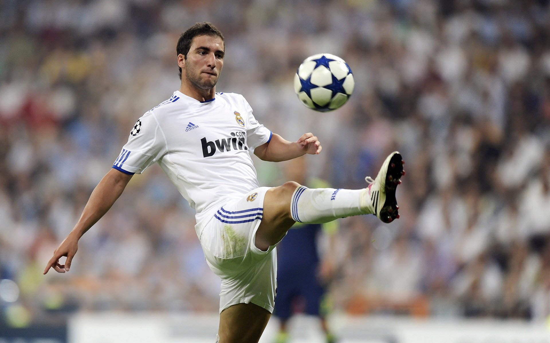 勇士队核心库里状态火热,勇士是库里的球队