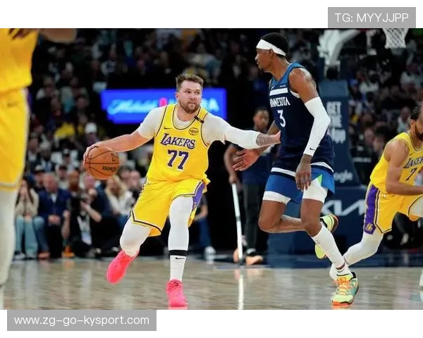 东契奇点名进攻，一打一个准